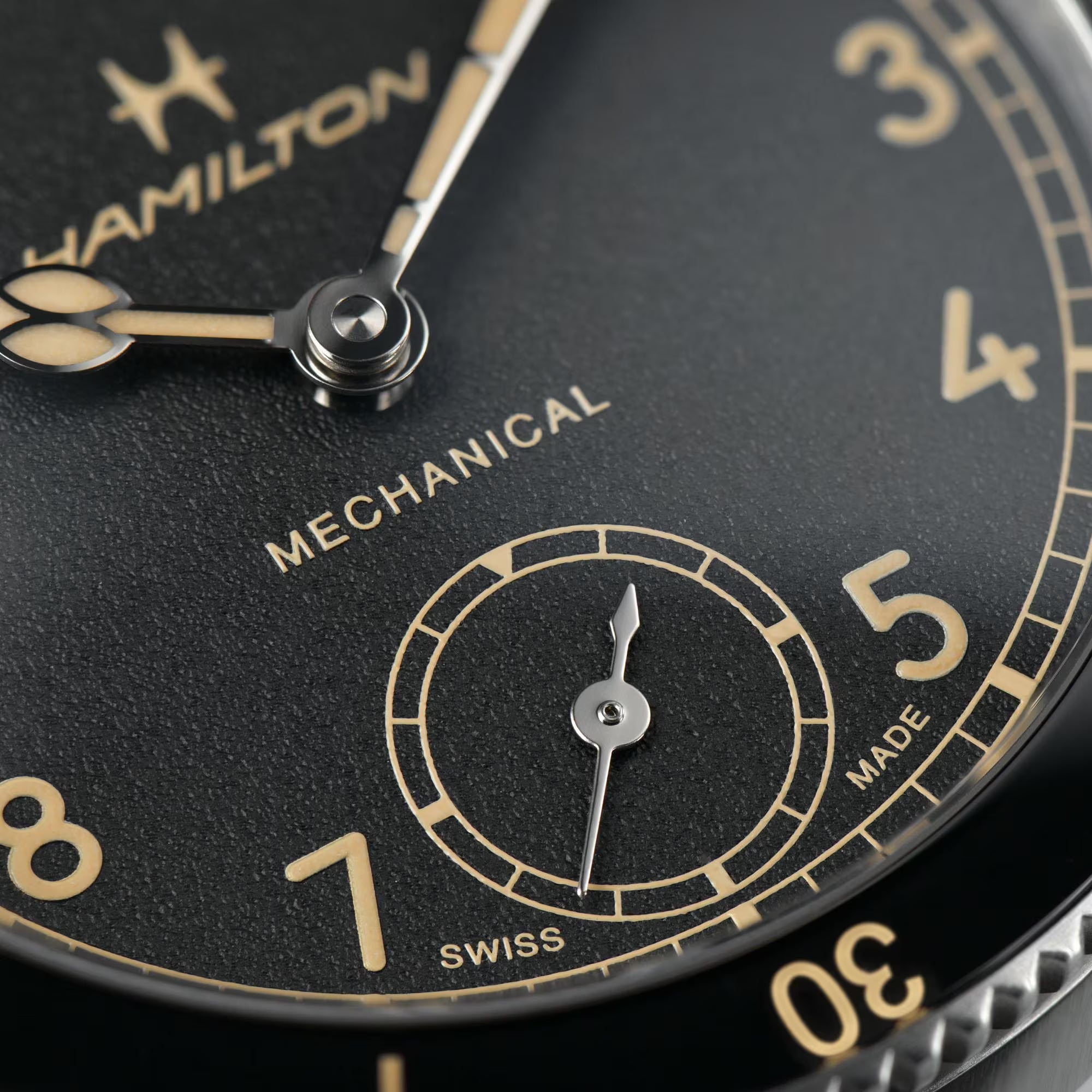 HAMILTON KHAKI AVIATION PILOT PIONEER MECHANICAL 43MM H76719530